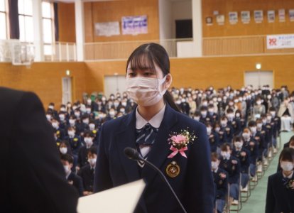 衛生看護科（代表:川﨑 祐乃 さん）