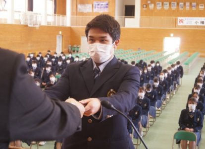 卒業前日表彰式