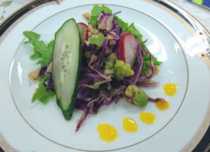 くるみ入り野菜サラダ
