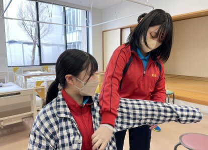 更衣の支援に関する講座①