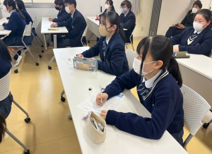 Sコース 高大連携授業の様子 (1)