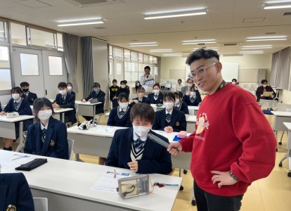 Sコース 高大連携授業の様子 (10)