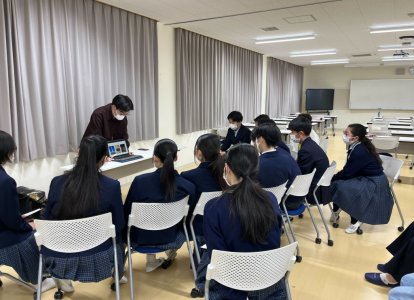 Sコース 高大連携授業の様子 (5)