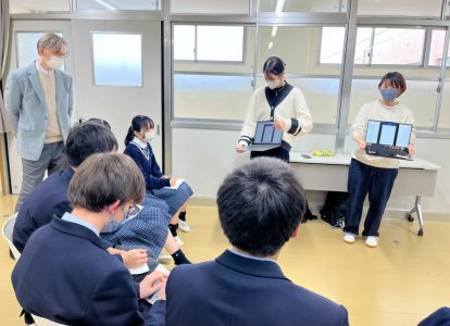 Sコース 高大連携授業の様子 (6)