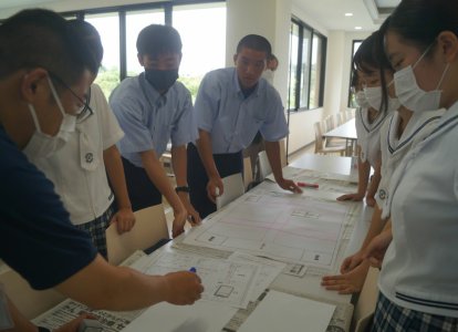 グループ活動の様子 (5)