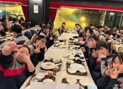 修学旅行1日目_夕食の時間④