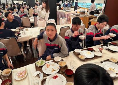 修学旅行2日目_夕食の時間④