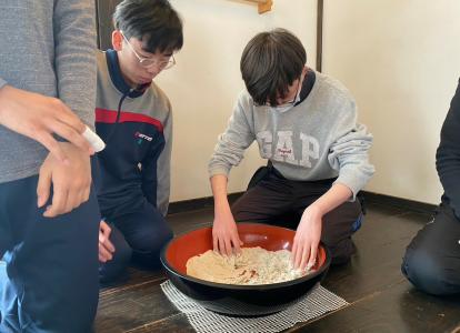 修学旅行3日目_蕎麦打ち体験②