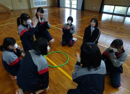 レクリエーションの様子⑤