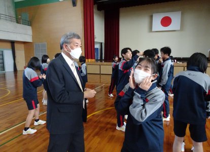 レクリエーションの様子①