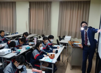 アカデミーコースでの講演の様子