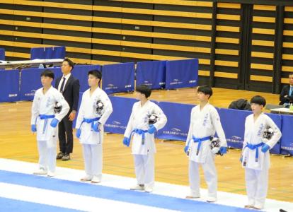 男子団体組手