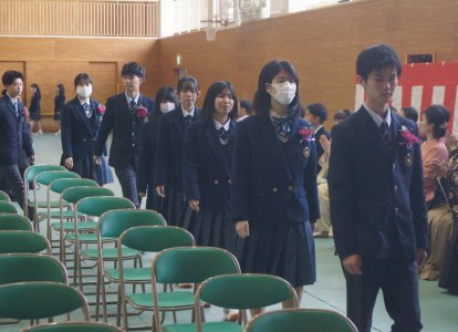 卒業証明書授与①