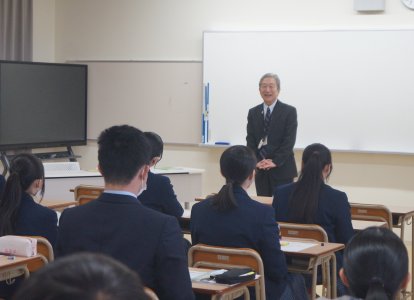 就職ガイダンス・企業見学報告会⑧