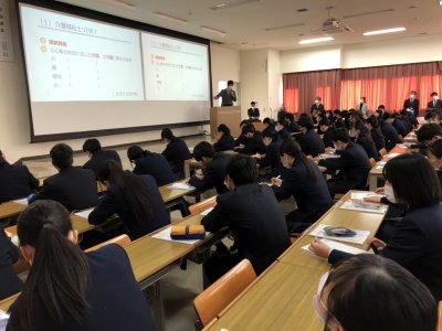 長崎短期大学の学校説明会が行われました